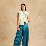 Ruffle Collar Sleeveless Shirt