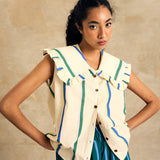 Ruffle Collar Sleeveless Shirt